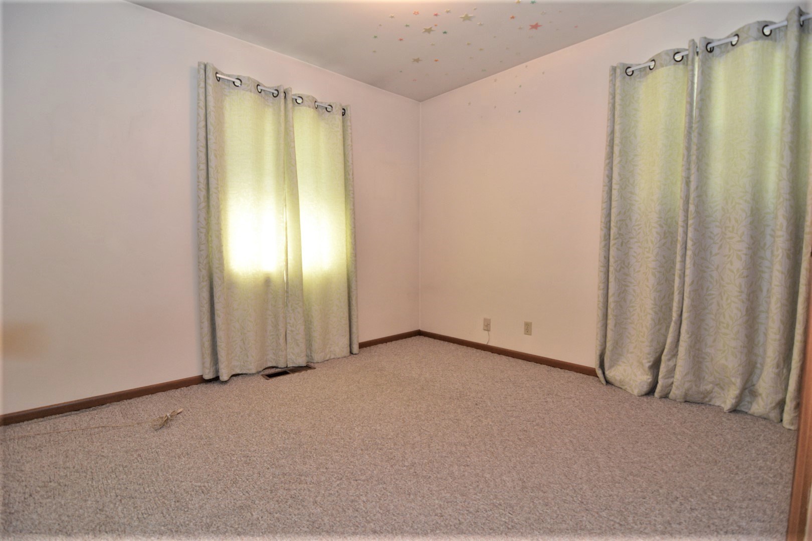 911 Stonebridge Road Evansville, IN 47710 - Photo 9 of 19 Gallery Image 9