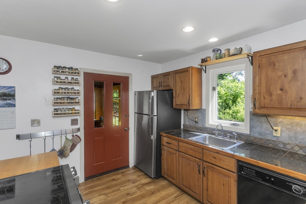 70 Old Sunderland Road Montague, MA 01351 - Photo 12 of 42 Gallery Image 12