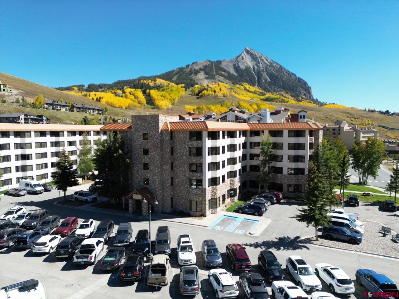 6 Emmons Road, Unit 522 Crested Butte, CO 81225 - Photo 4 of 27 Gallery Image 4