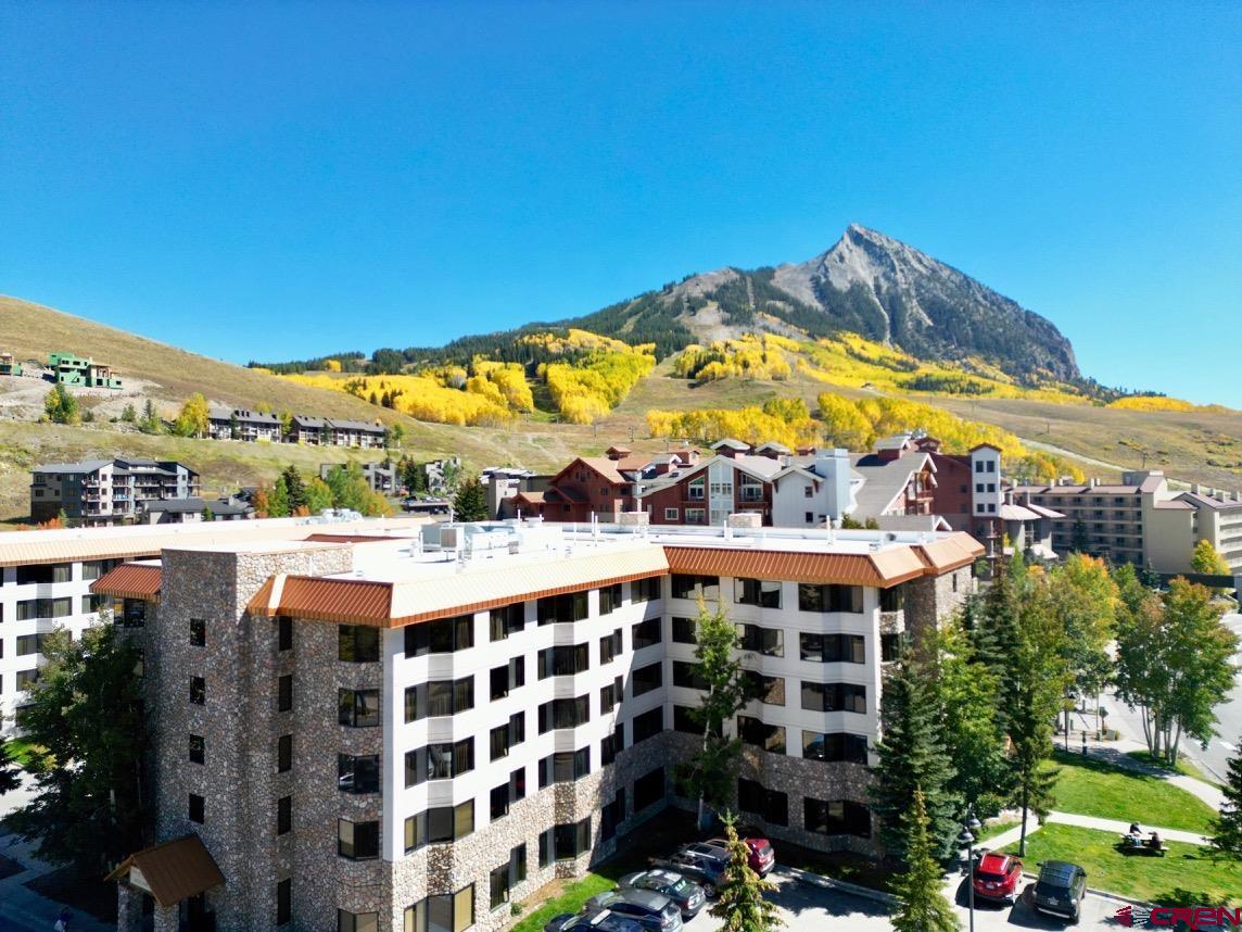 6 Emmons Road, Unit 522 Crested Butte, CO 81225 - Photo 5 of 27 Gallery Image 5
