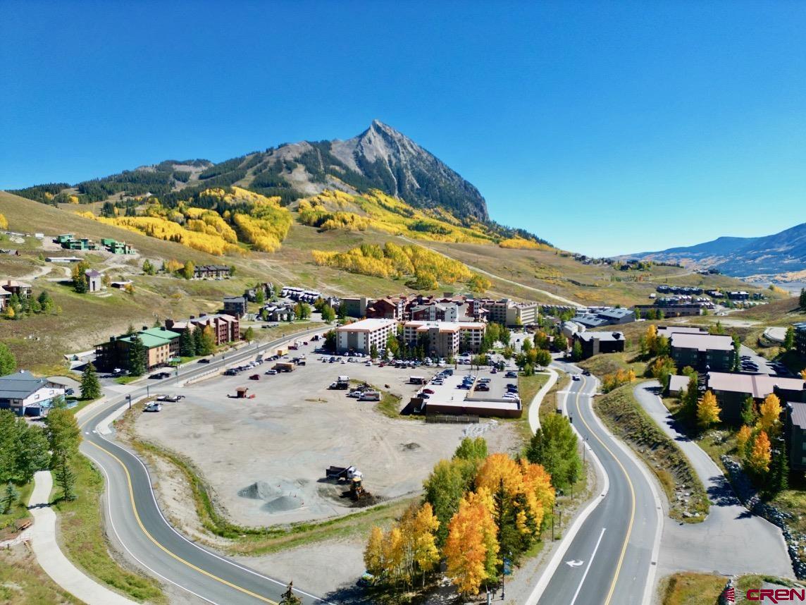 6 Emmons Road, Unit 522 Crested Butte, CO 81225 - Photo 8 of 27 Gallery Image 8