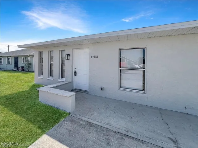 $1,599 | 17582 Cypress Point Road, Fort Myers, FL 33967