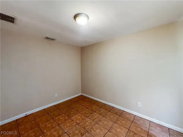 $1,599 | 17582 Cypress Point Road, Fort Myers, FL 33967