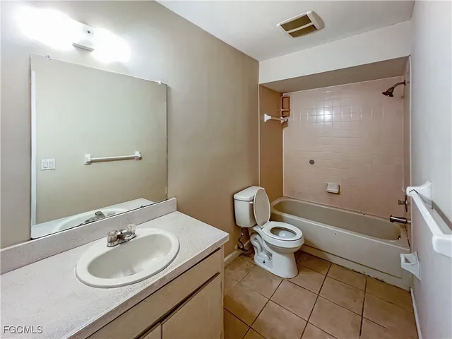 $1,599 | 17582 Cypress Point Road, Fort Myers, FL 33967