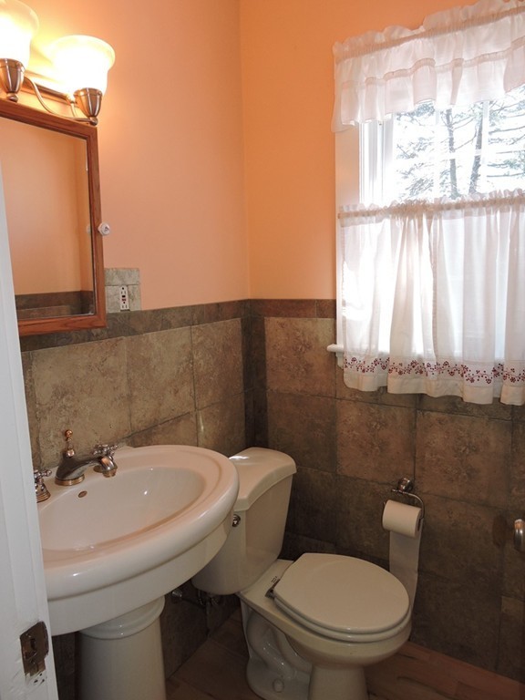 32 Statler Road Belmont, MA 02478 - Photo 11 of 26 Gallery Image 11