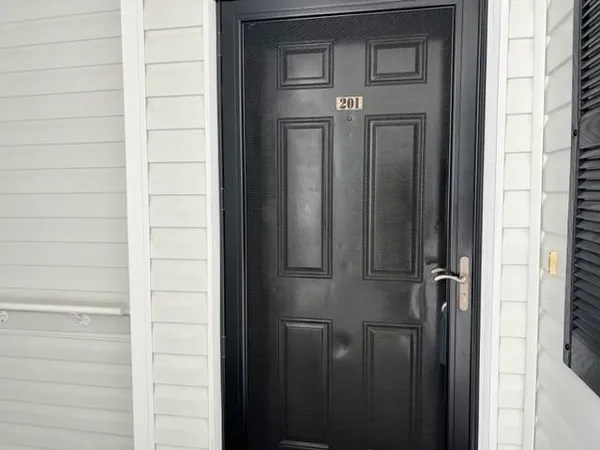 $1,850 | 1522 Lanterns Rest Road, Unit 201, Myrtle Beach, SC 29579