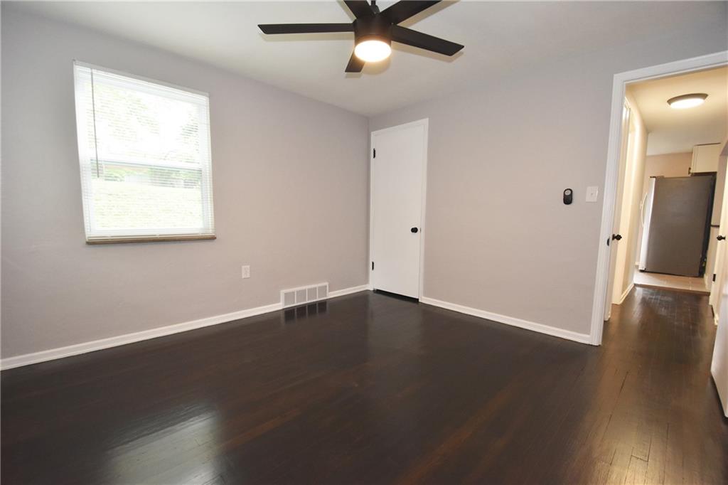 122 Hillendale Road Pittsburgh, PA 15237 - Photo 11 of 25