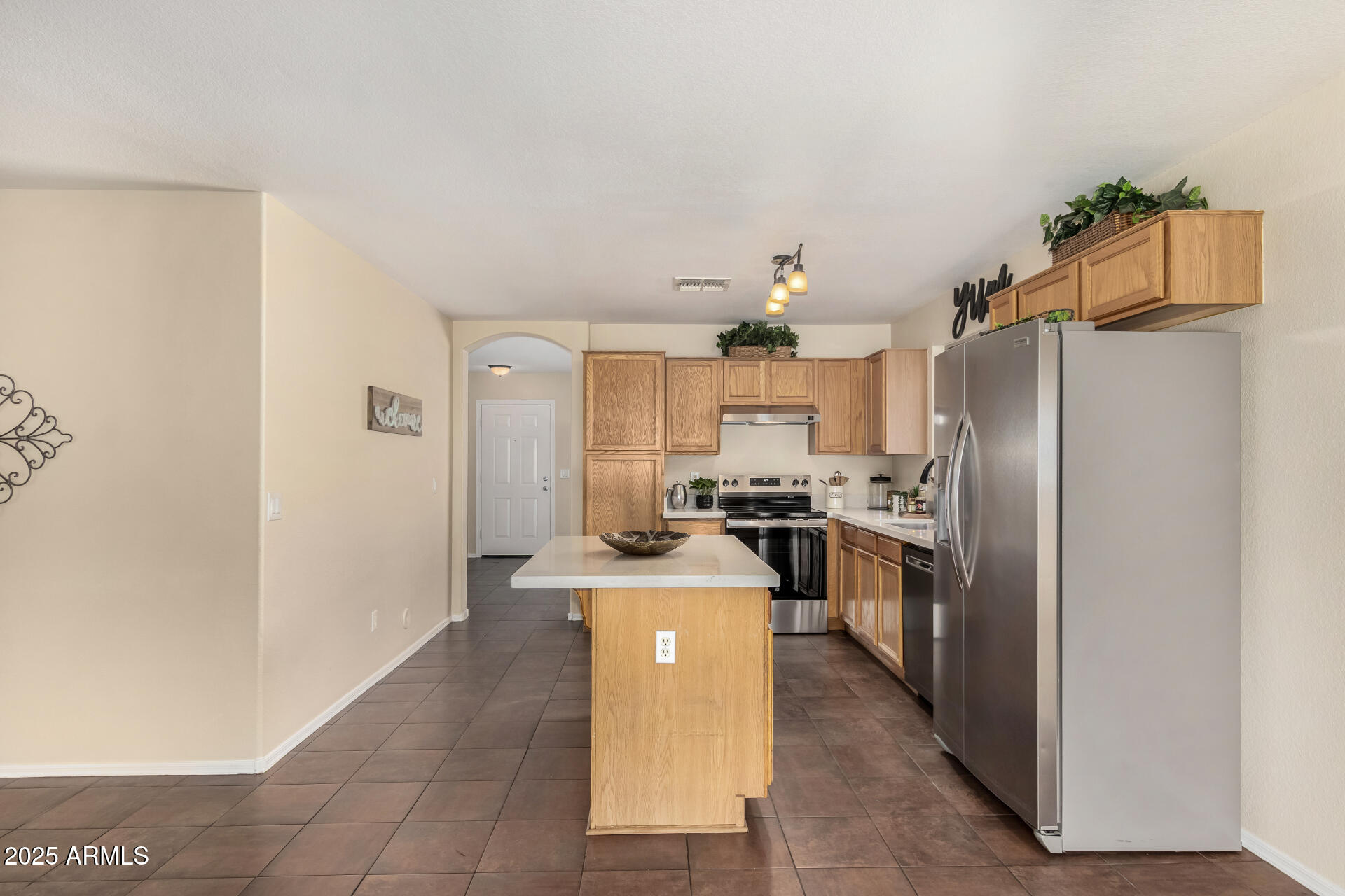 1547 West Apollo Road Phoenix, AZ 85041 - Photo 8 of 35 15 - Apollo