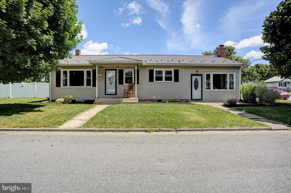 $449,900 | 605 Prospect Avenue, Shippensburg, PA 17257