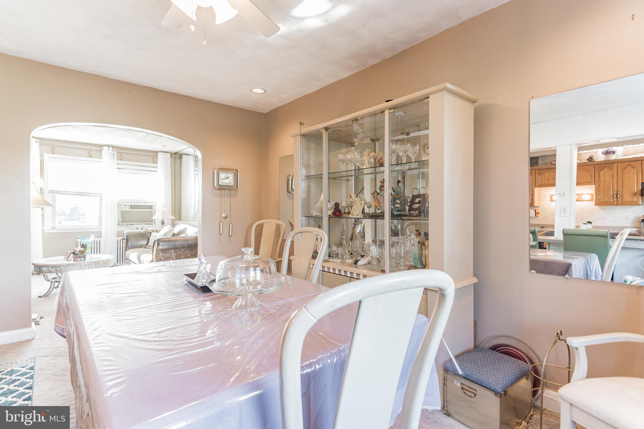 4205 Roland View Avenue Baltimore, MD 21215 - Photo 11 of 25