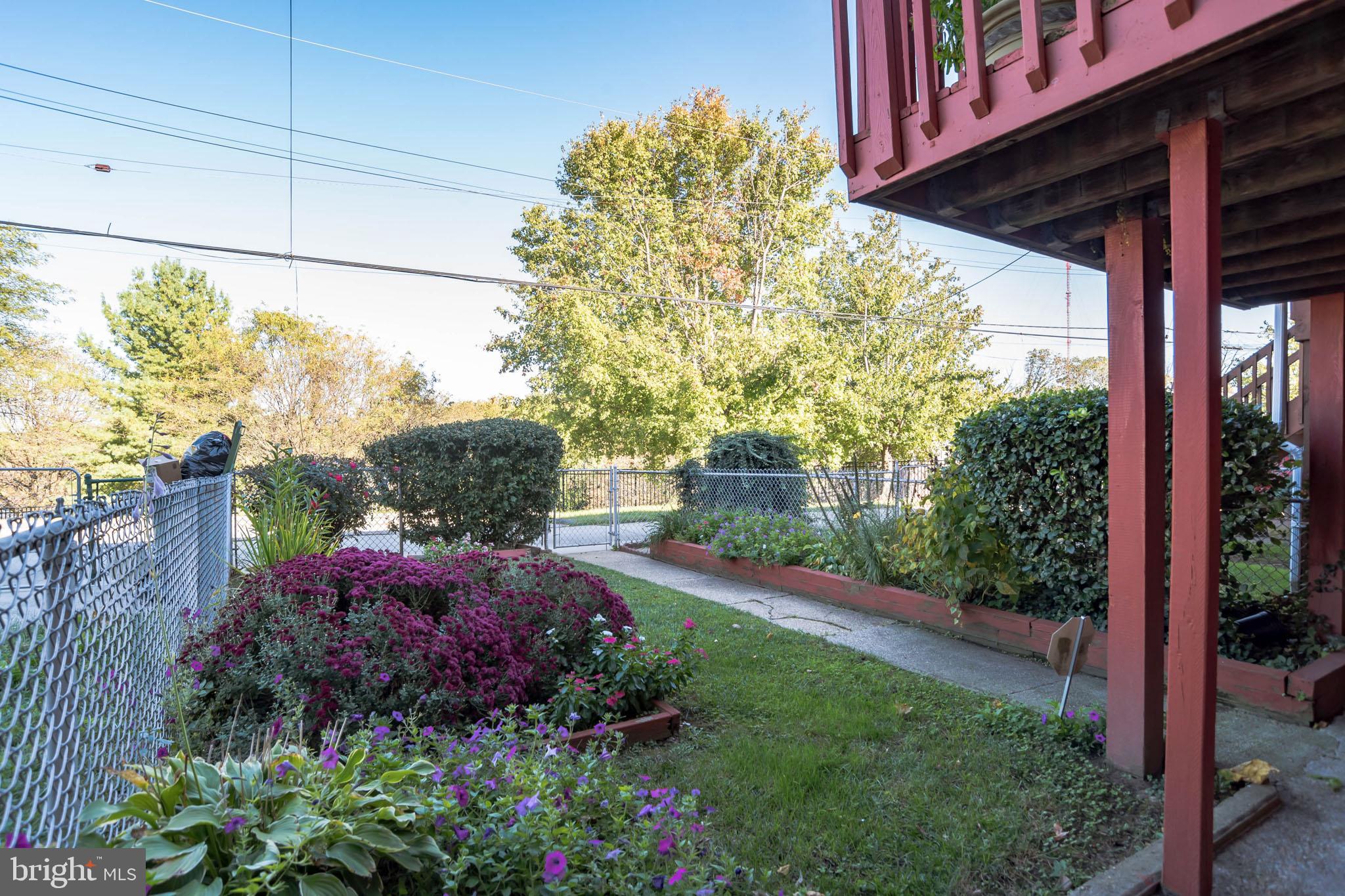 4205 Roland View Avenue Baltimore, MD 21215 - Photo 14 of 25