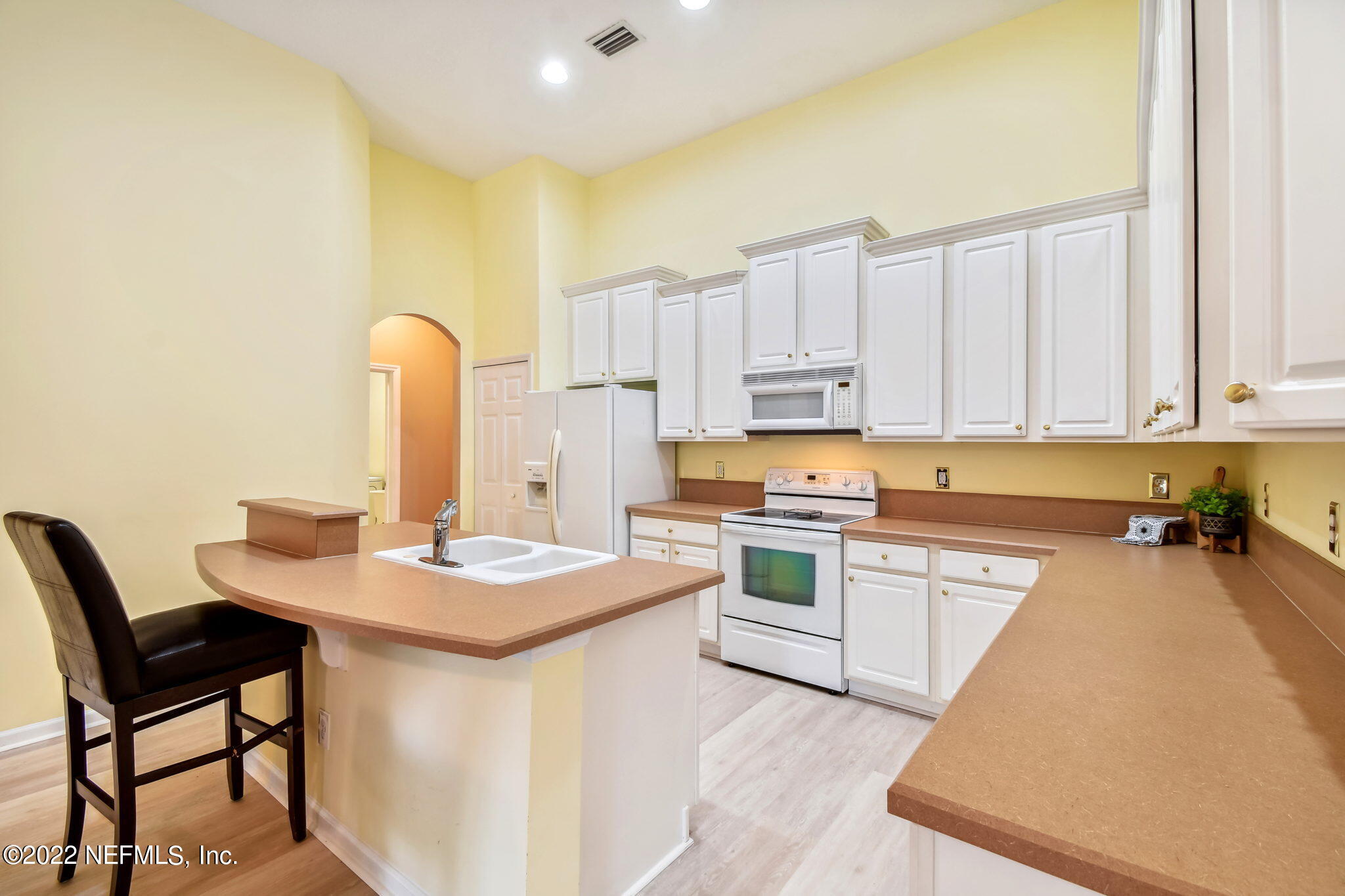 6469 Ginnie Springs Road Jacksonville, FL 32258 - Photo 15 of 51 Kitchen and Breakfast Bar