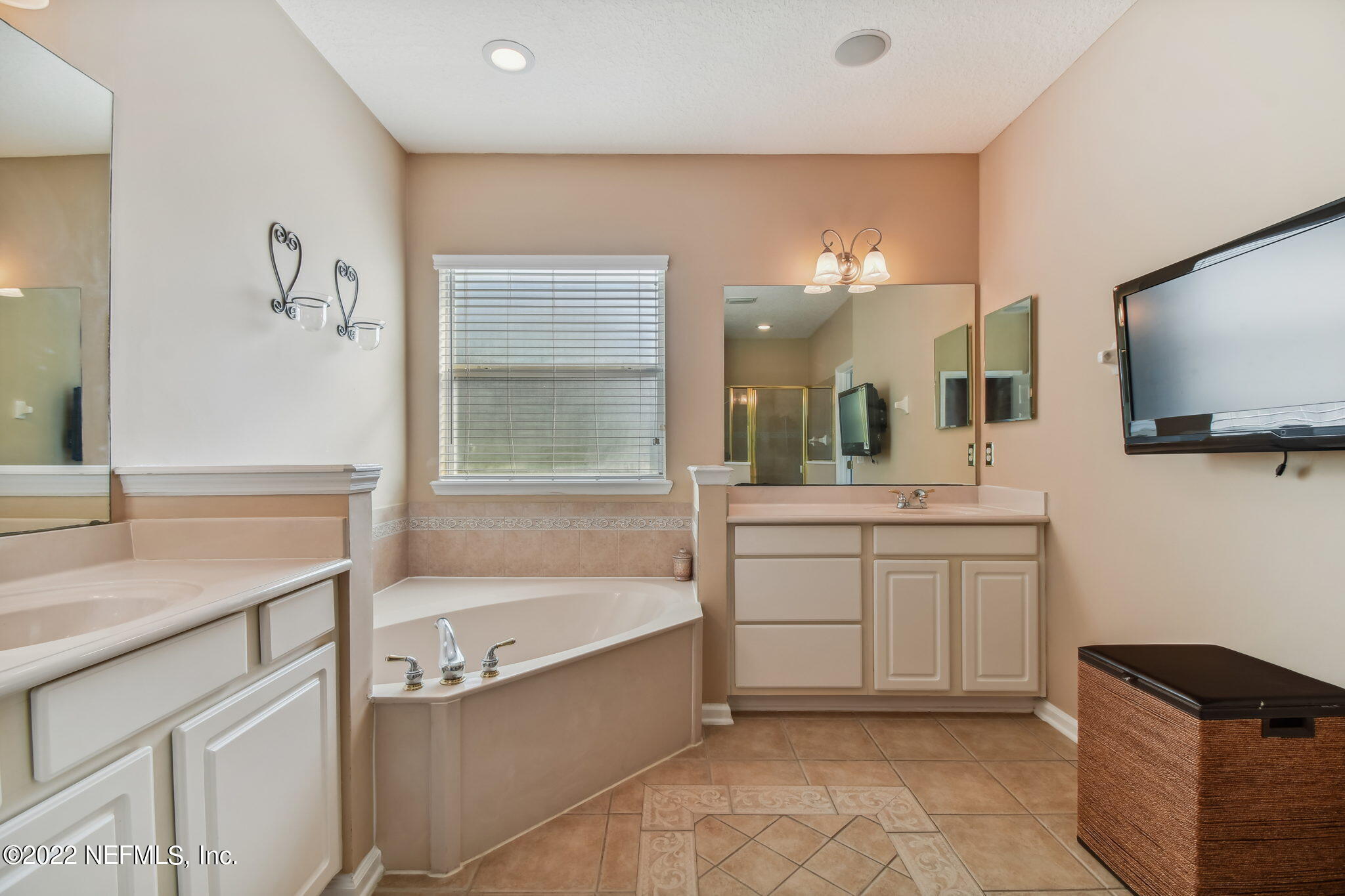 6469 Ginnie Springs Road Jacksonville, FL 32258 - Photo 33 of 51 Primary Ensuite
