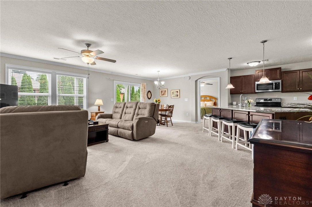 296 Old Pond Road Springboro, OH 45066 - Photo 6 of 32