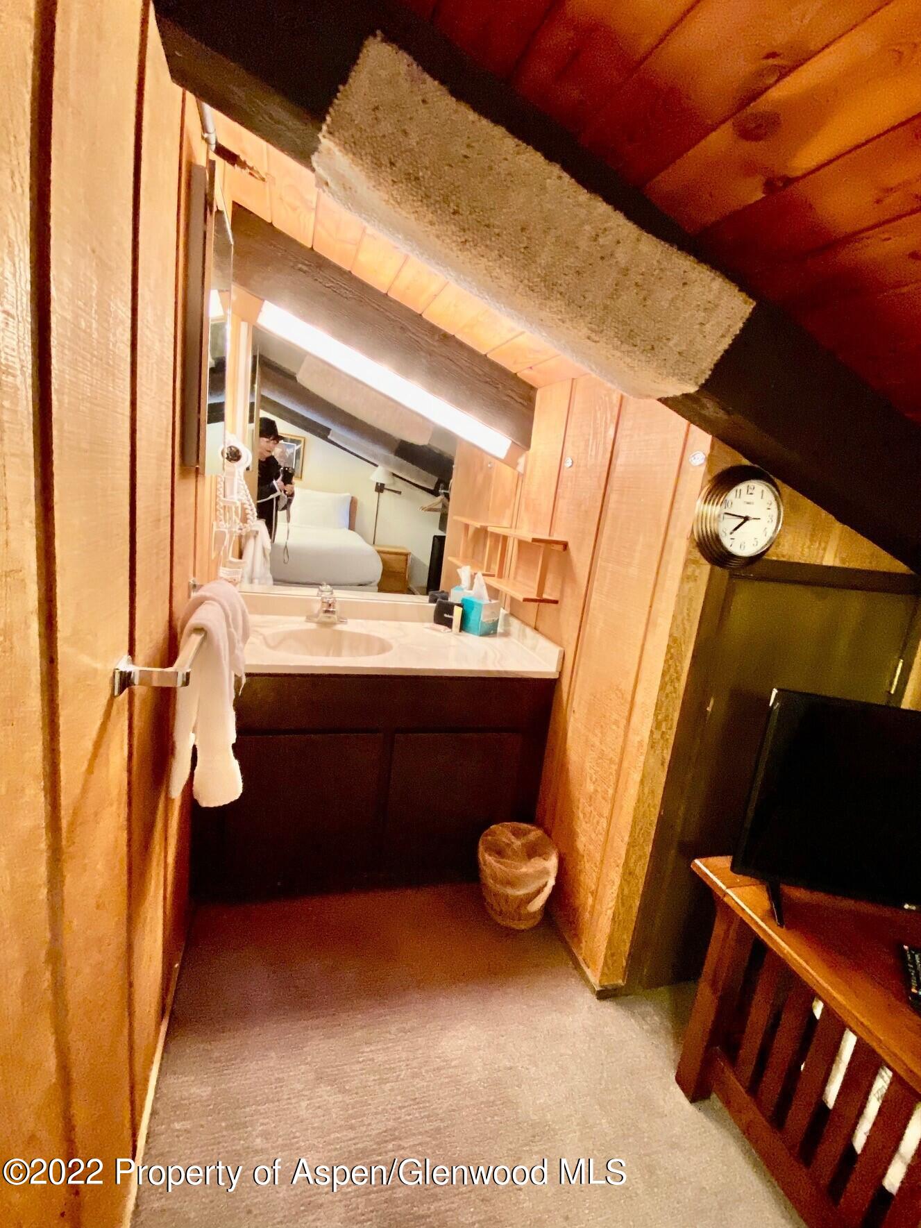 3305 I Wood Road Snowmass Village, CO 81615 - Photo 28 of 49 upstairs sink