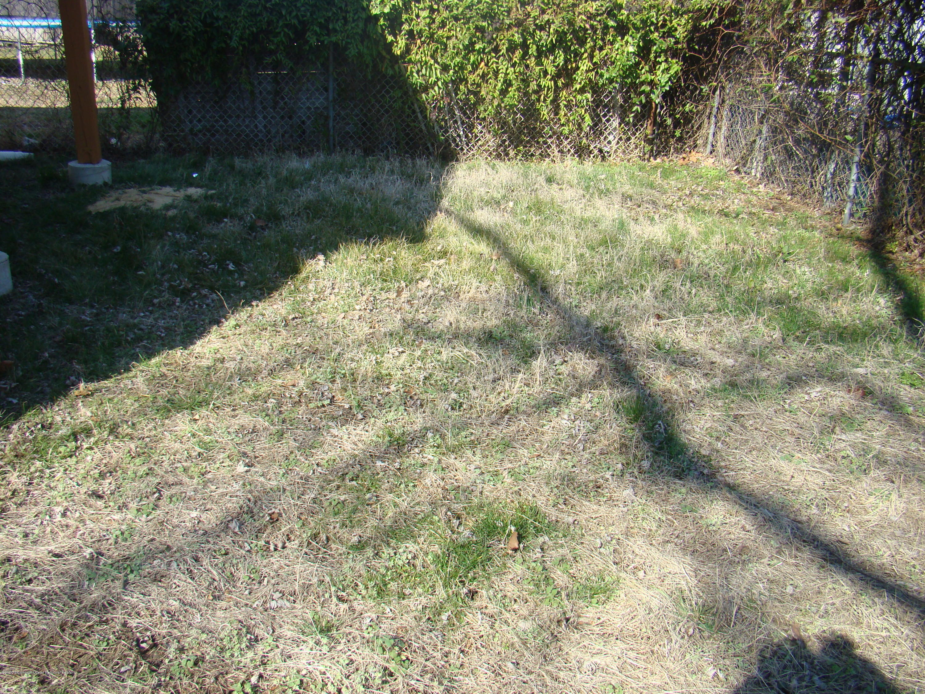 510 Shore Road Union Beach, NJ 07735 - Photo 26 of 35 DSC04767