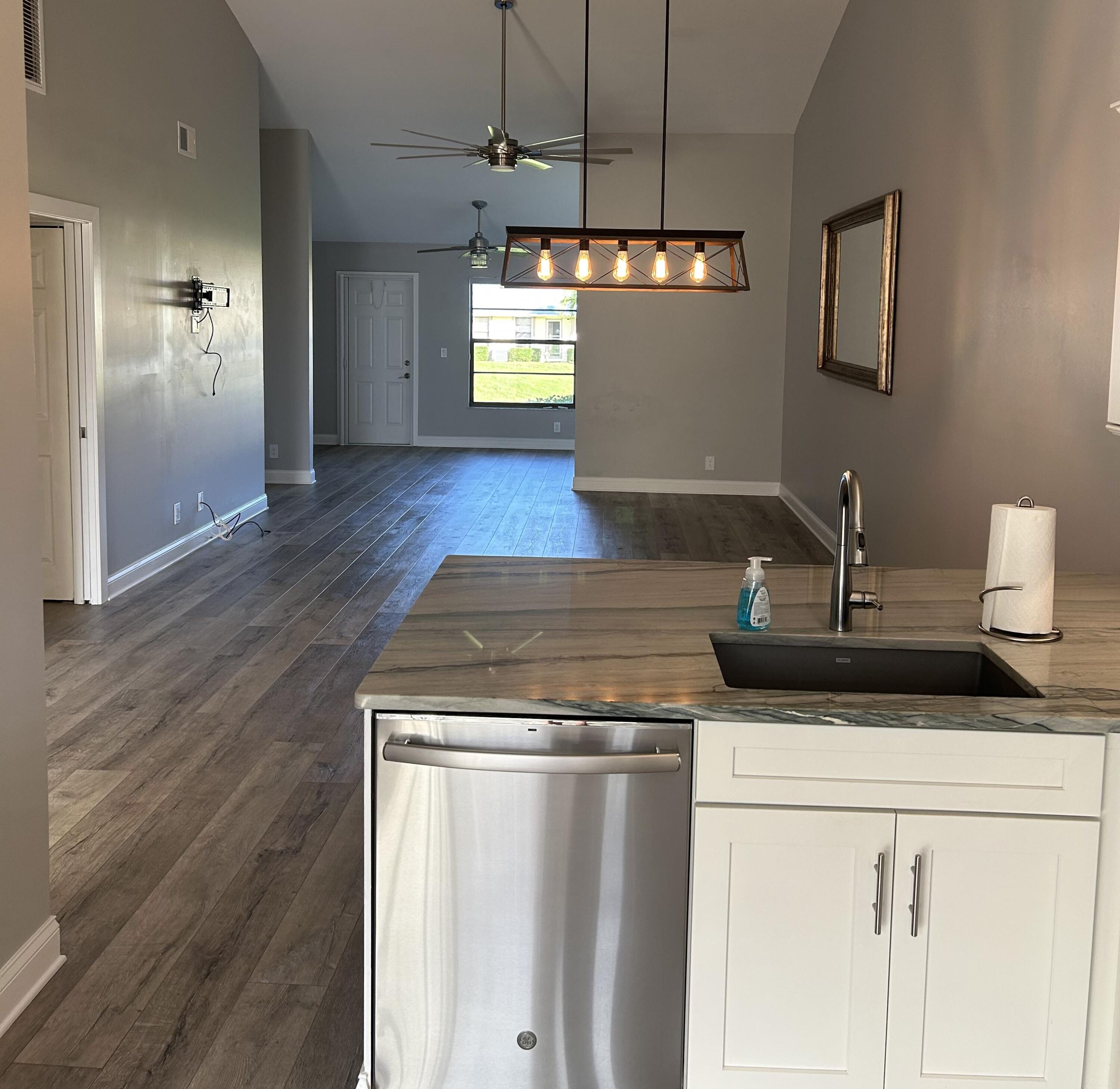 7716 Southeast Sugar Sand Circle Hobe Sound, FL 33455 - Photo 16 of 61 2023-01-30_08-47-59_114