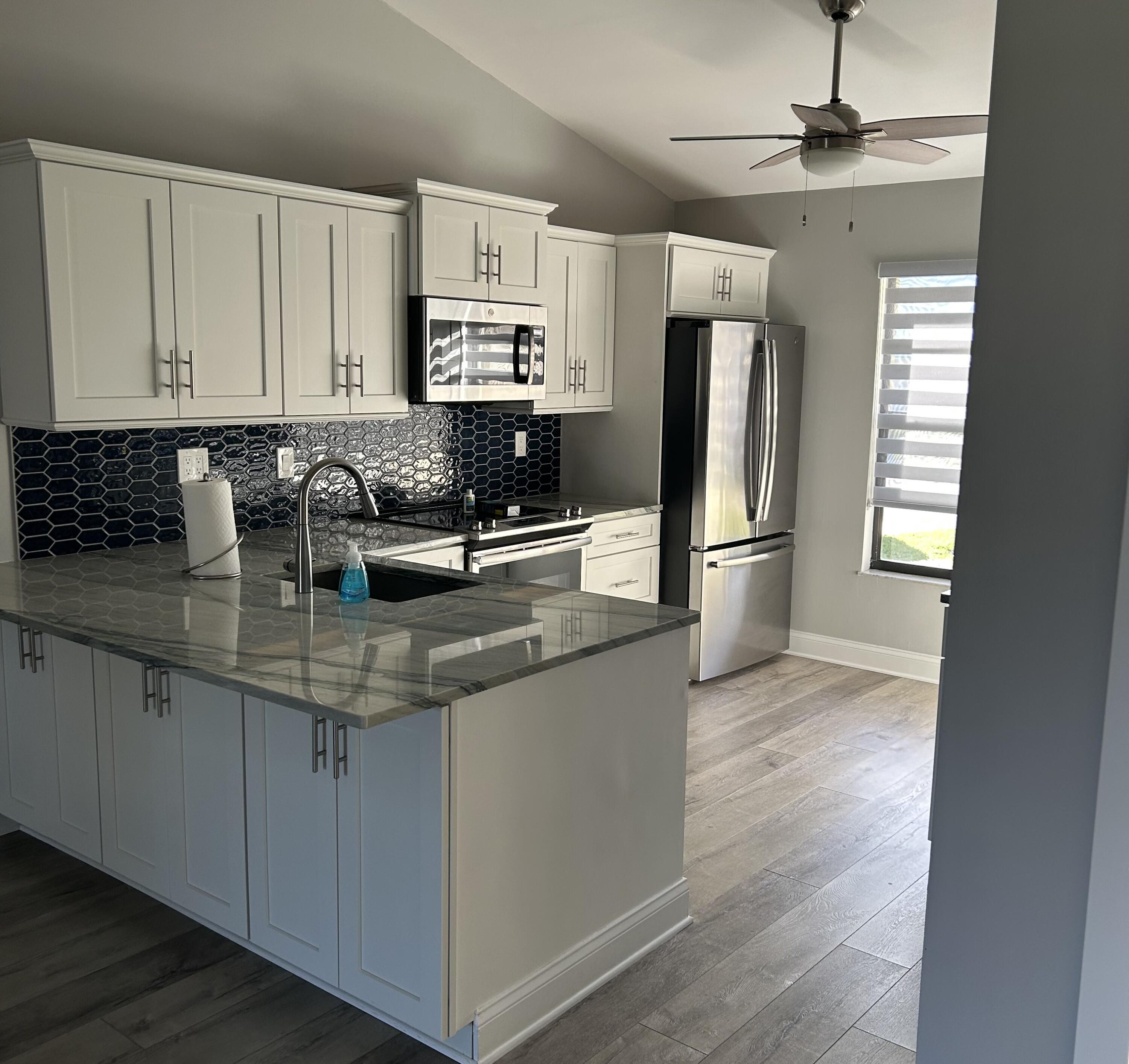 7716 Southeast Sugar Sand Circle Hobe Sound, FL 33455 - Photo 17 of 61 2023-01-30_08-47-36_748