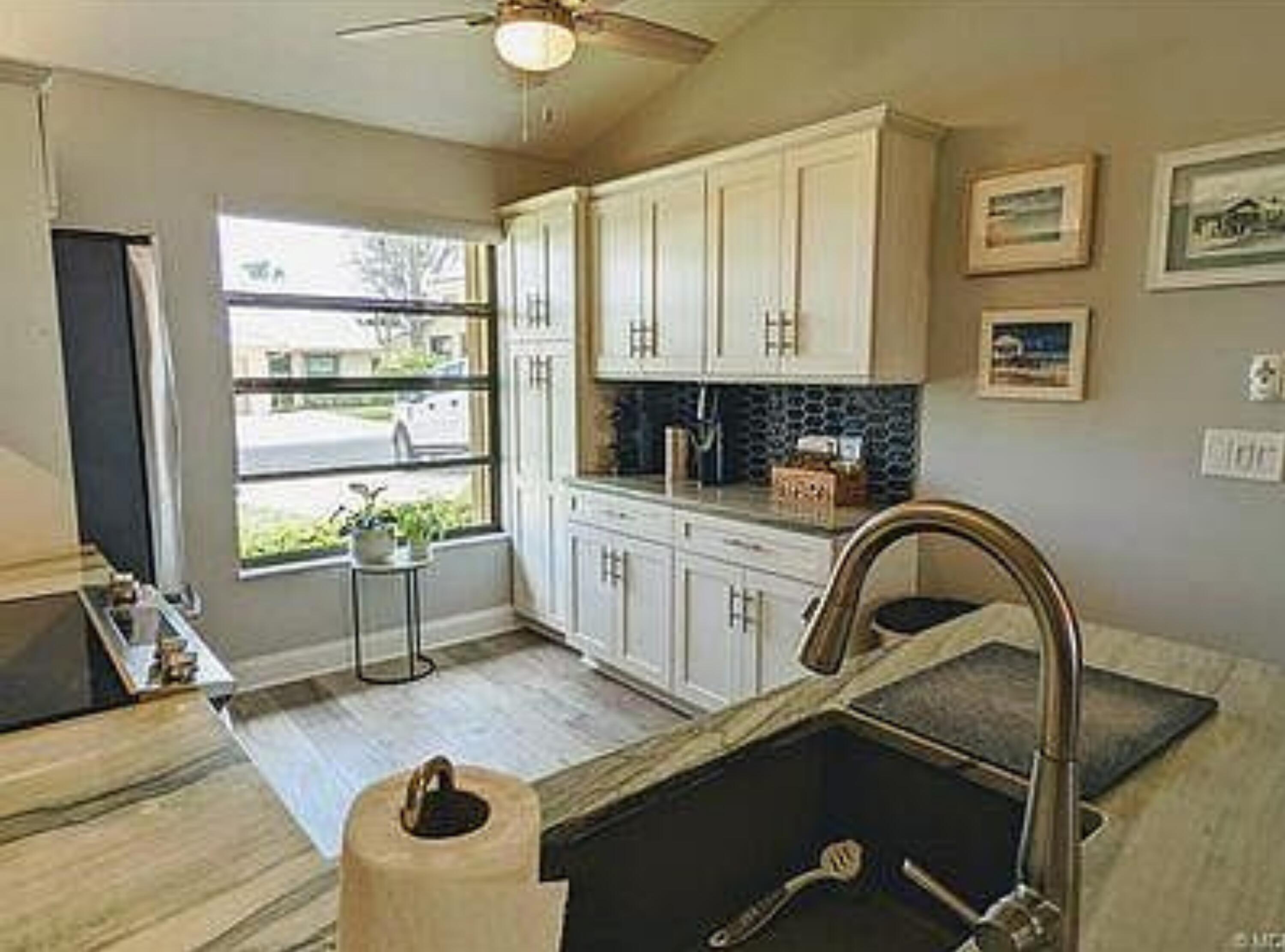 7716 Southeast Sugar Sand Circle Hobe Sound, FL 33455 - Photo 51 of 61 38