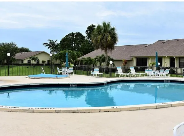 $2,500 | 7716 Southeast Sugar Sand Circle, Hobe Sound, FL 33455