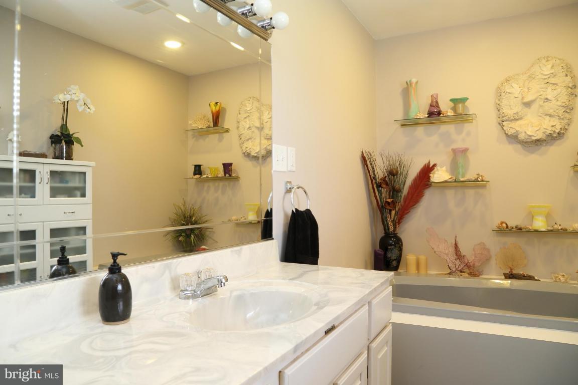 8 Refton Road Willow Street, PA 17584 - Photo 8 of 20 Gallery Image 8