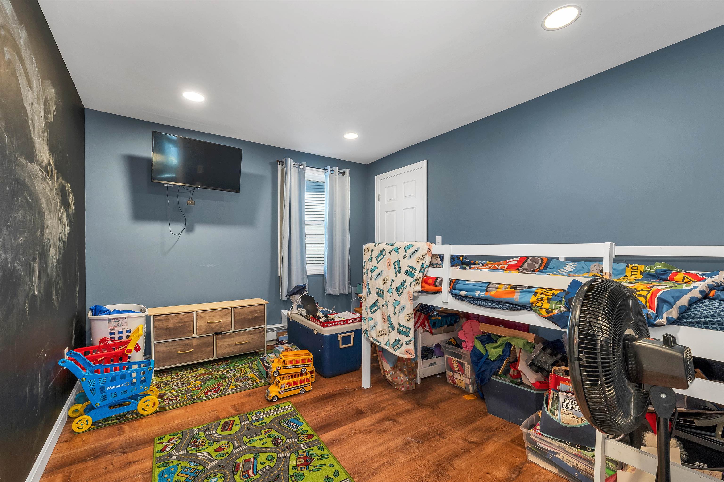 3 Harris Avenue Hampton, NH 03842 - Photo 12 of 60