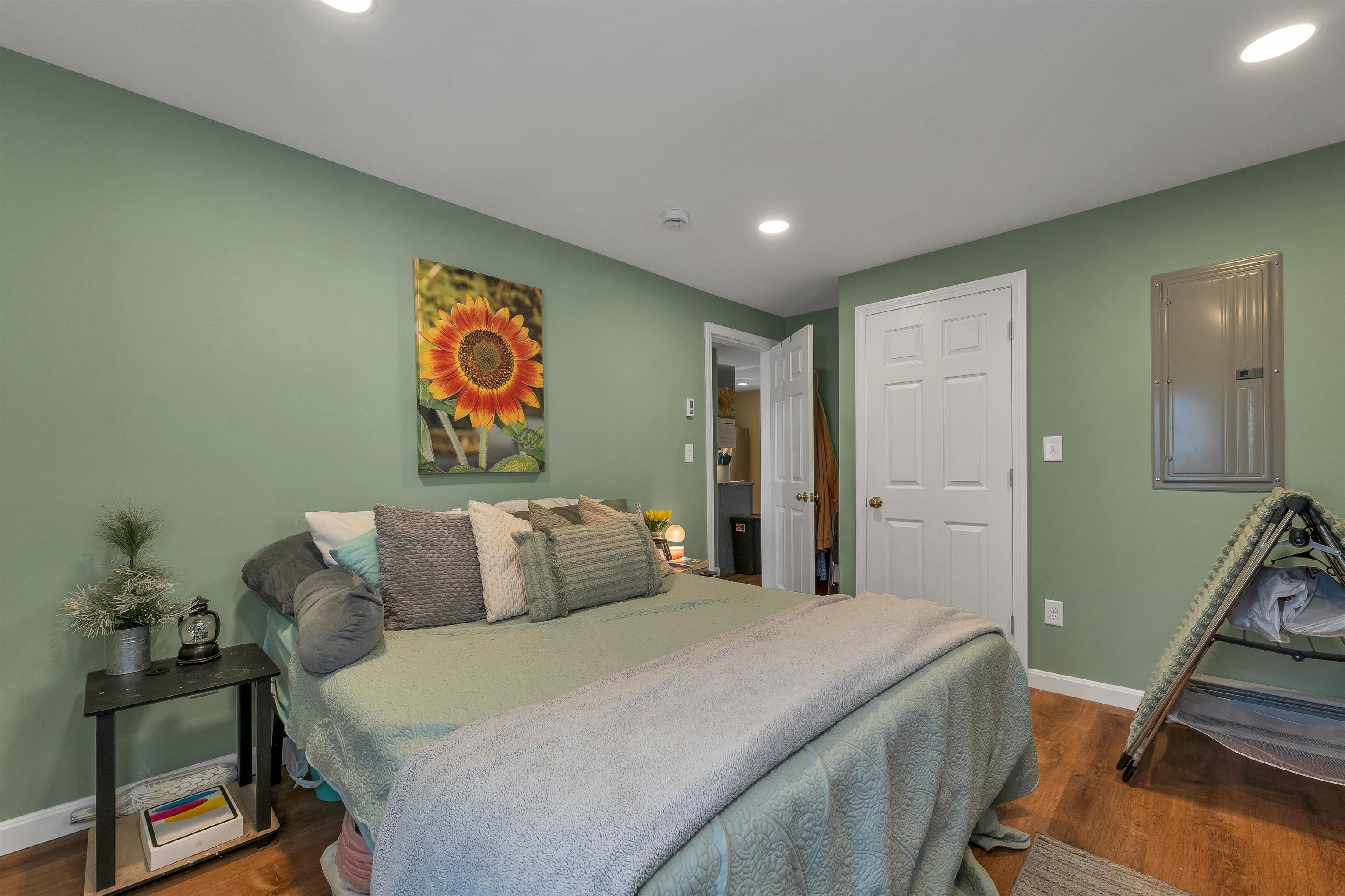 3 Harris Avenue Hampton, NH 03842 - Photo 14 of 60