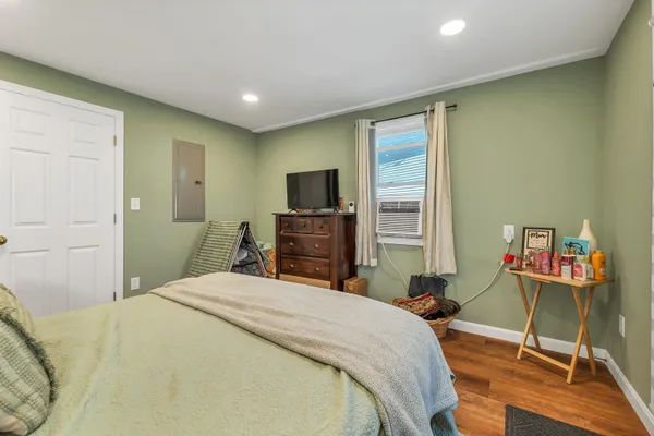 $1,200,000 | 3 Harris Avenue, Hampton, NH 03842