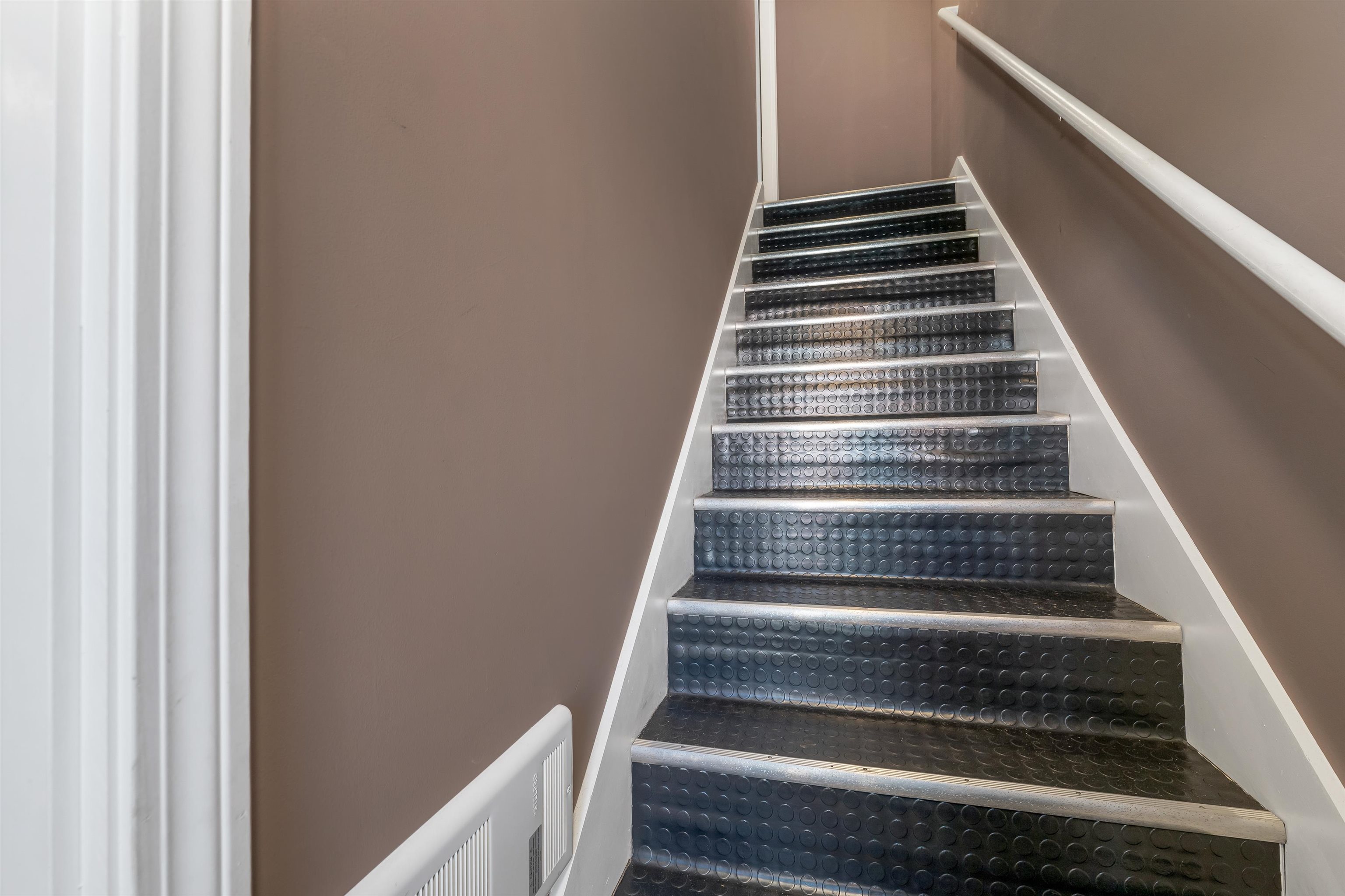 3 Harris Avenue Hampton, NH 03842 - Photo 20 of 60