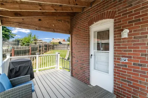 $239,900 | 40 Tanager Drive, McKees Rocks, PA 15136