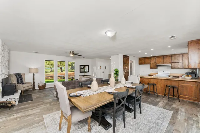 $725,000 | 2735 Little Oak Lane, Rescue, CA 95672