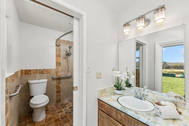 $725,000 | 2735 Little Oak Lane, Rescue, CA 95672