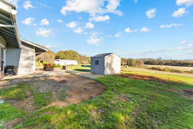 $725,000 | 2735 Little Oak Lane, Rescue, CA 95672