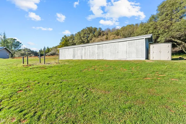 $725,000 | 2735 Little Oak Lane, Rescue, CA 95672