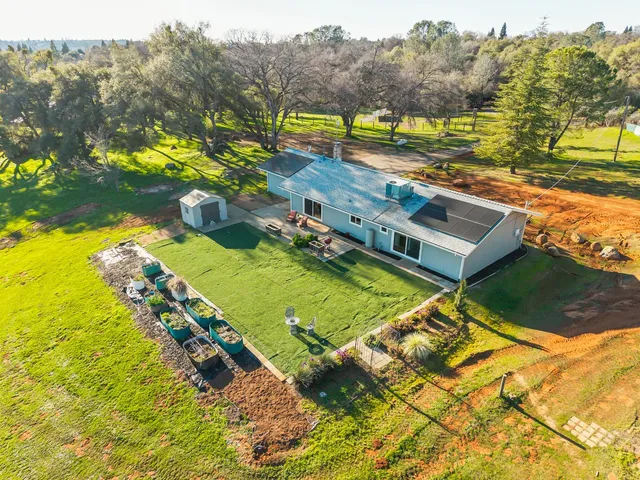 $725,000 | 2735 Little Oak Lane, Rescue, CA 95672