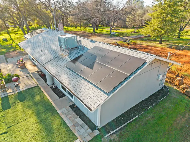 $725,000 | 2735 Little Oak Lane, Rescue, CA 95672