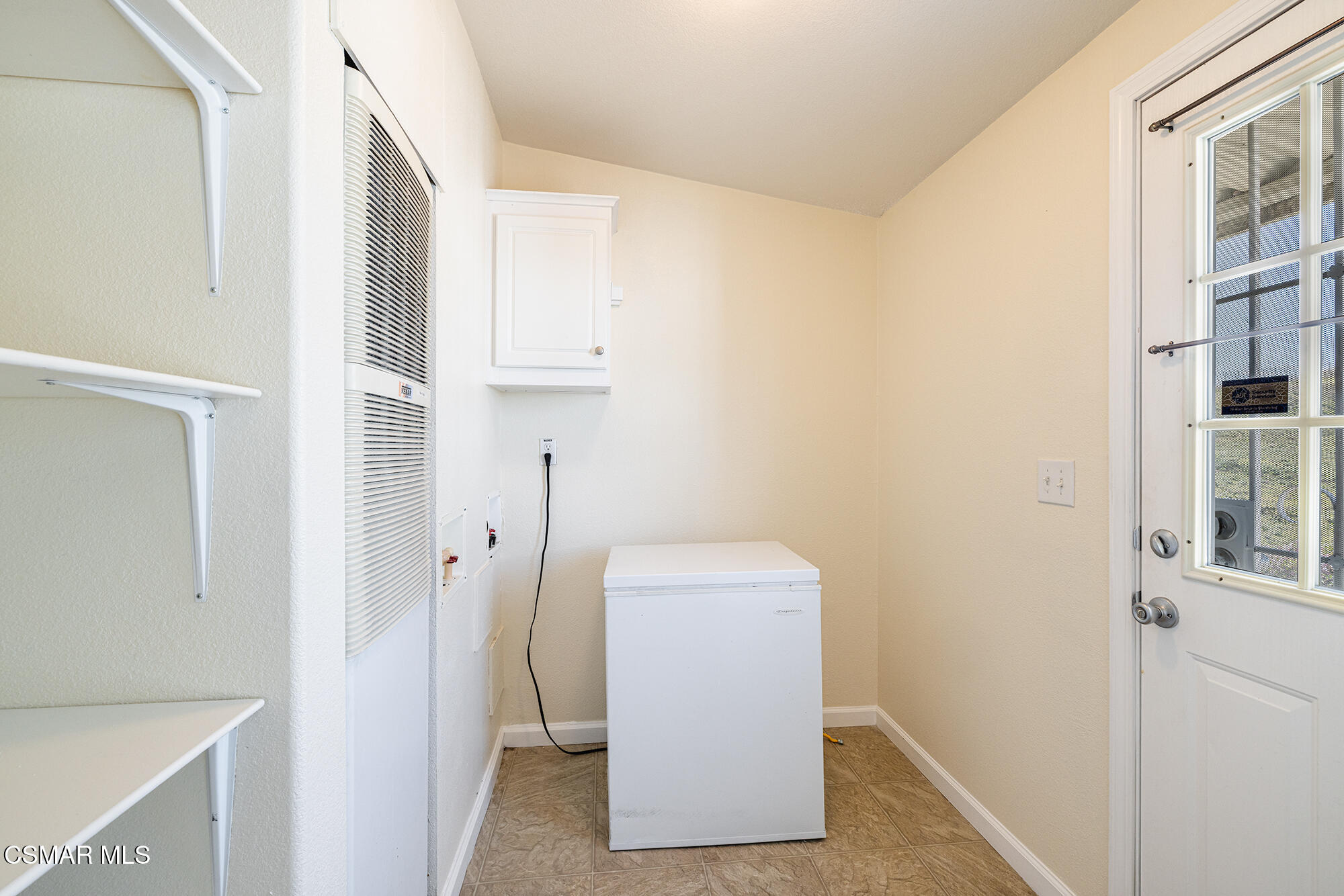 1550 Rory Lane, Unit 266 Simi Valley, CA 93063 - Photo 13 of 30 Rory13 (1)