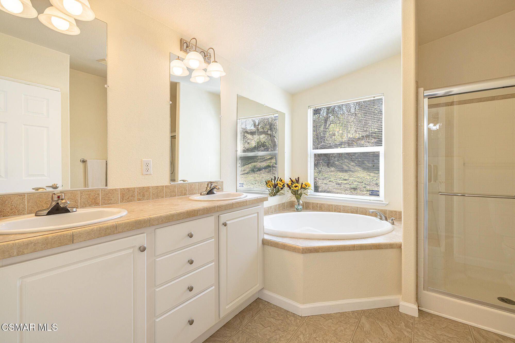 1550 Rory Lane, Unit 266 Simi Valley, CA 93063 - Photo 18 of 30 Rory18 (1)