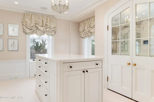 $24,900,000 | 44-40 Mayo Avenue, Greenwich, CT 06830