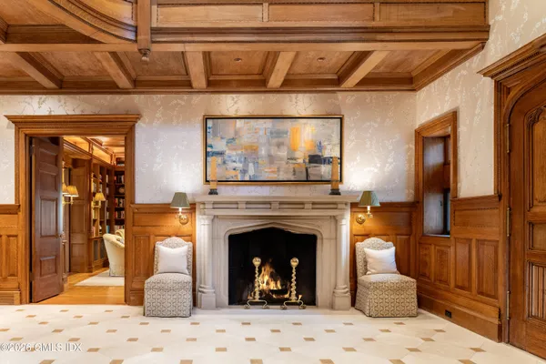 $24,900,000 | 44-40 Mayo Avenue, Greenwich, CT 06830