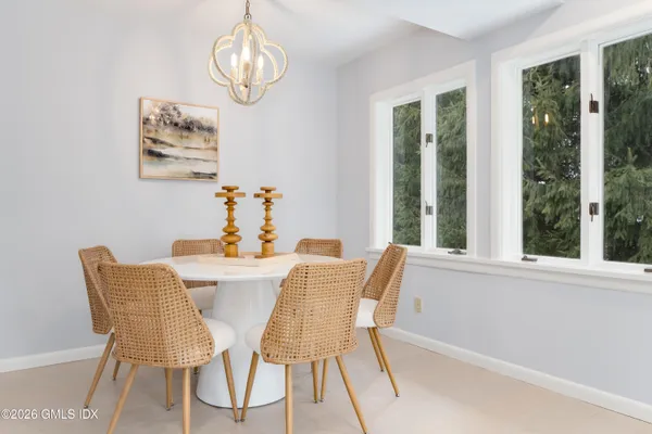 $24,900,000 | 44-40 Mayo Avenue, Greenwich, CT 06830
