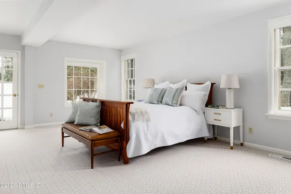$24,900,000 | 44-40 Mayo Avenue, Greenwich, CT 06830