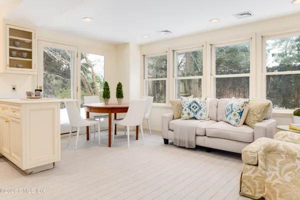 $24,900,000 | 44-40 Mayo Avenue, Greenwich, CT 06830