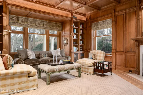 $24,900,000 | 44-40 Mayo Avenue, Greenwich, CT 06830
