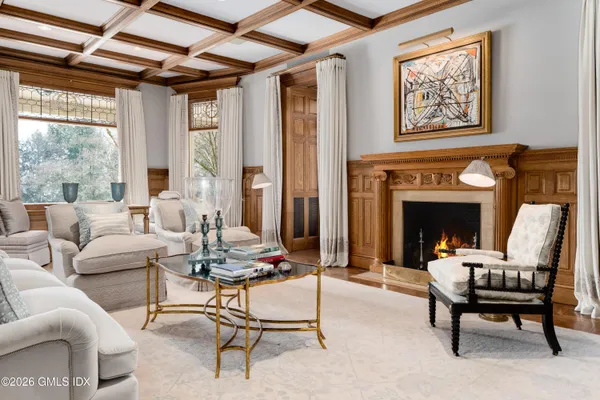 $24,900,000 | 44-40 Mayo Avenue, Greenwich, CT 06830
