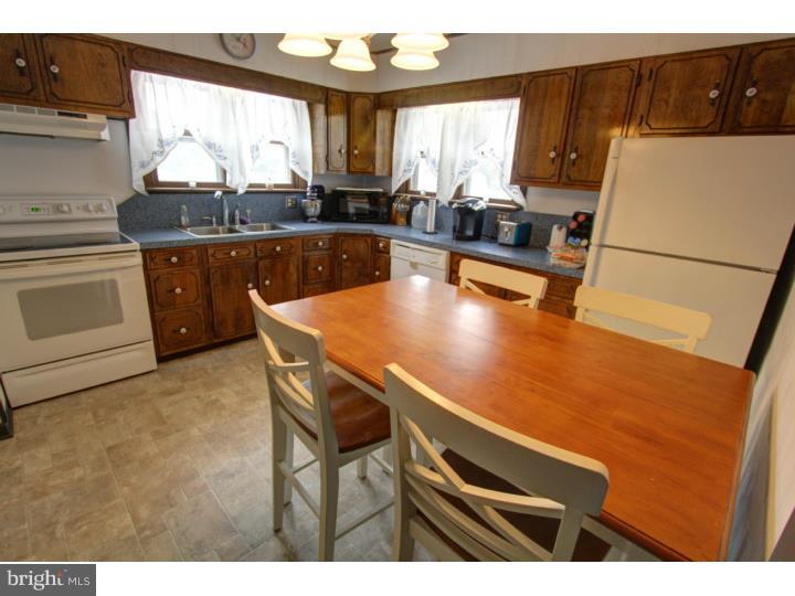 52 Magnolia Road Pemberton, NJ 08068 - Photo 4 of 21