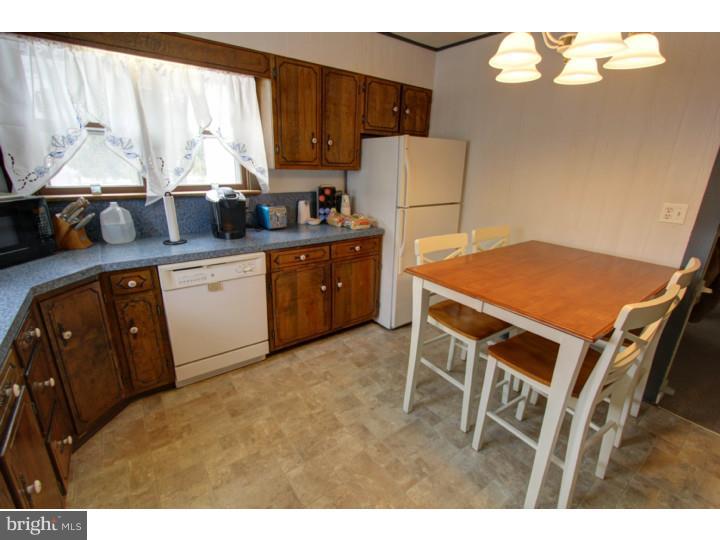 52 Magnolia Road Pemberton, NJ 08068 - Photo 6 of 21