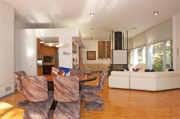 32 Ross Road Swampscott, MA 01907 - Photo 1 of 18 Gallery Image 1