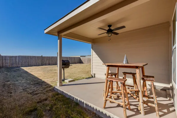 a view of a ceiling fan