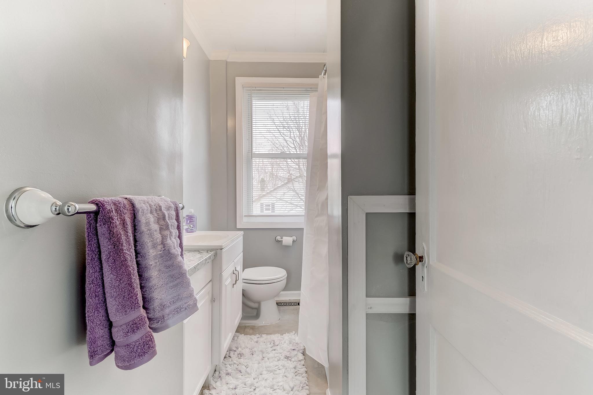 40 Hampton Road Linthicum, MD 21090 - Photo 26 of 44 Bathroom